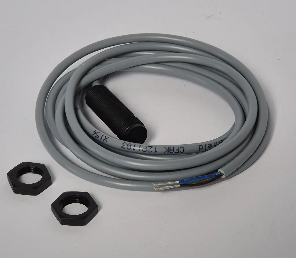 Proximity switch CFAK 12P1103