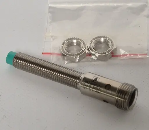 Induktiver sensor